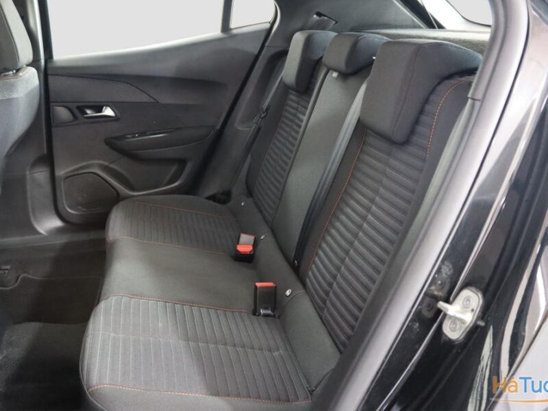 Peugeot 2008 1.2 PureTech Active Pack EAT8