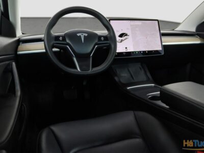 Tesla Model 3 Standard Range Plus RWD