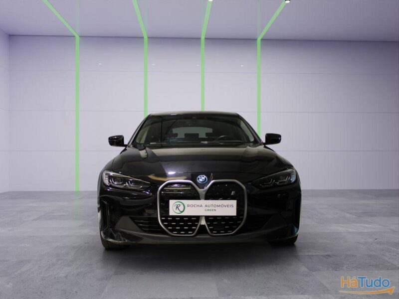 BMW i4 eDrive35 66 kWh