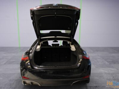 BMW i4 eDrive35 66 kWh