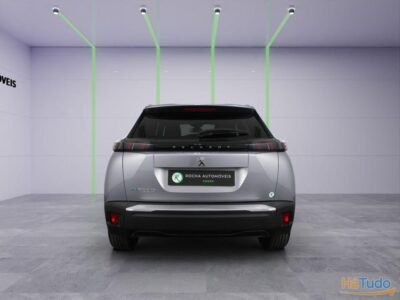 Peugeot e-2008 GT 51 kWh