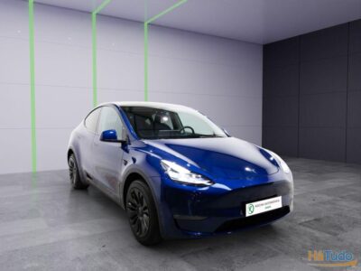 Tesla Model Y Long-Range Dual Motor AWD 75 kWh