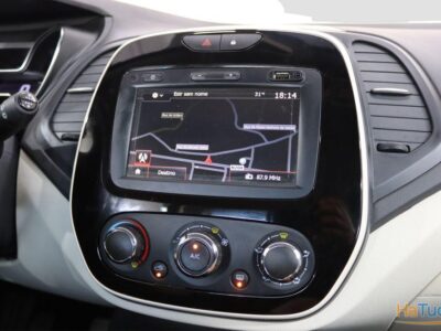 Renault Captur Outro