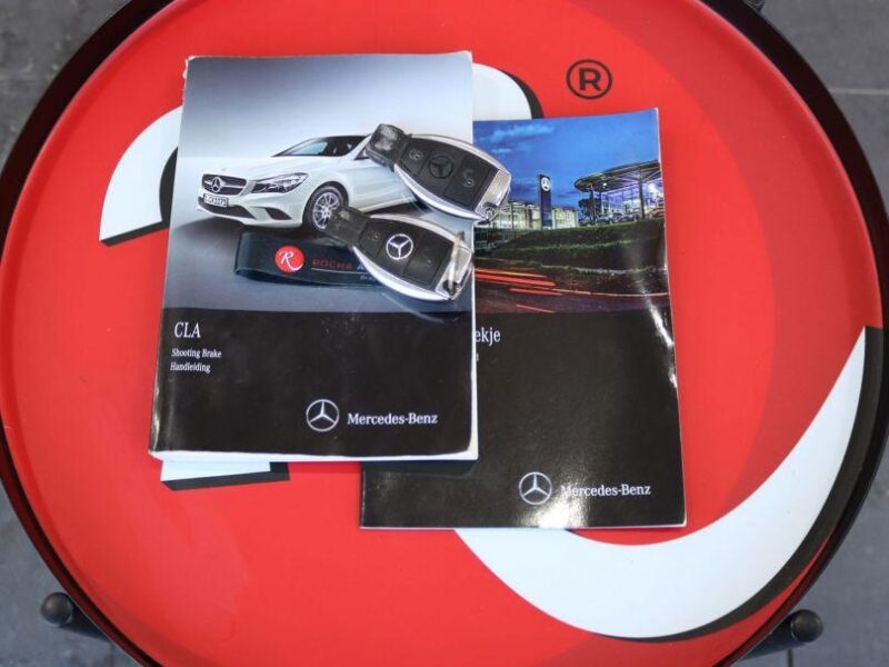 Mercedes Benz CLA 180 d Shooting Brake AMG Line