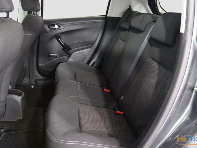 Peugeot 208 1.2 PureTech Style