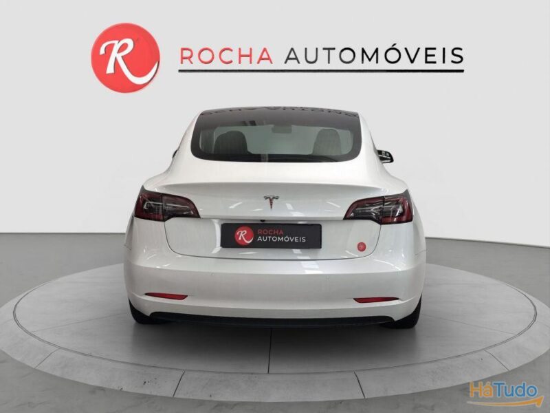 Tesla Model 3 Standard Range Plus RWD