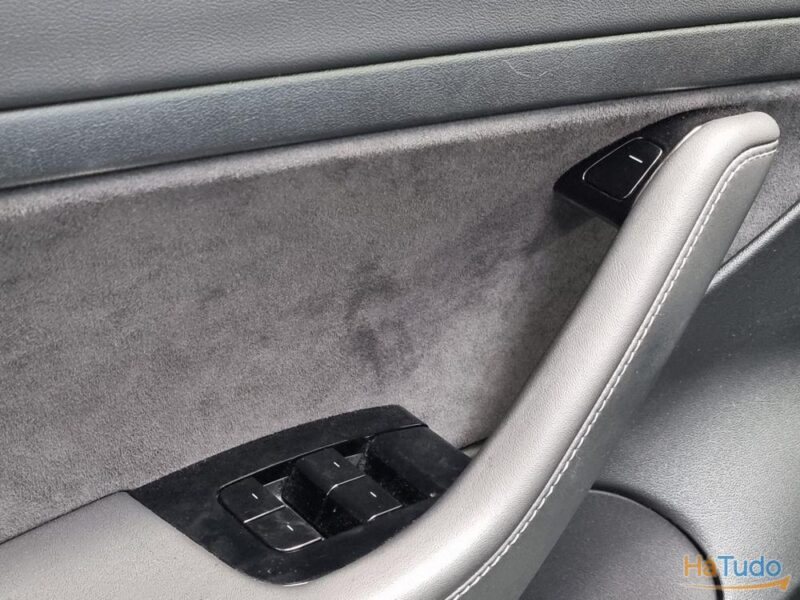 Tesla Model 3 Standard Range Plus RWD