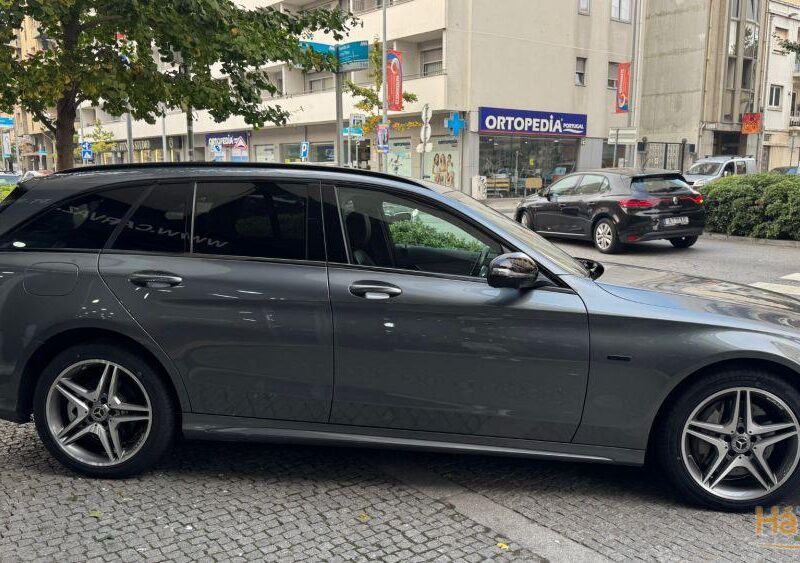 Mercedes Benz C 300 AMG LINE