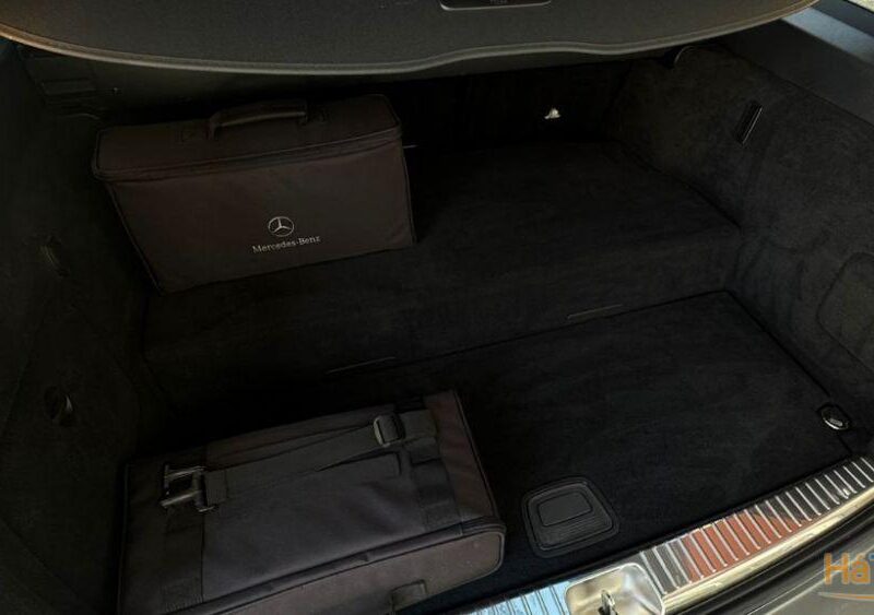 Mercedes Benz C 300 AMG LINE