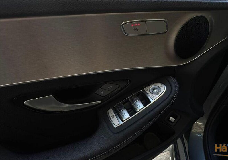 Mercedes Benz C 300 AMG LINE