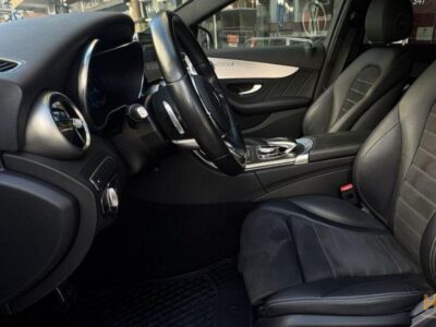 Mercedes Benz C 300 AMG LINE