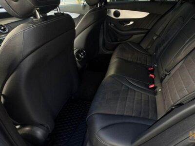 Mercedes Benz C 300 AMG LINE