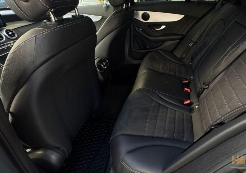 Mercedes Benz C 300 AMG LINE