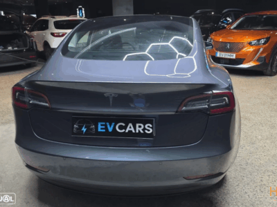 Tesla Model 3 Standard Range Plus RWD