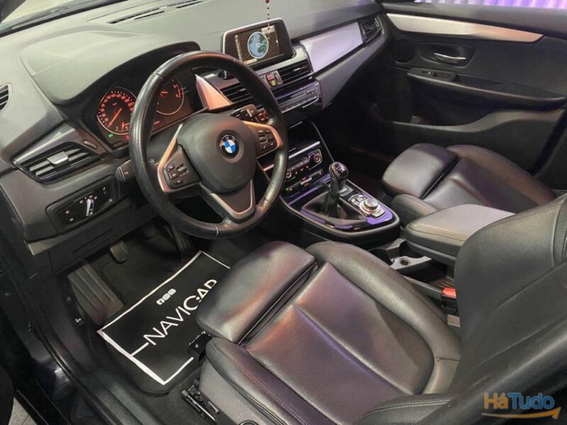 BMW 216 Active Tourer d Line Sport