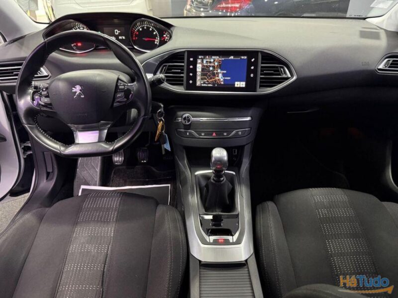 Peugeot 308 SW 1.2 PureTech Allure Full LED