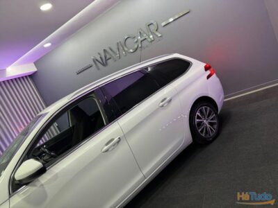 Peugeot 308 SW 1.2 PureTech Allure Full LED