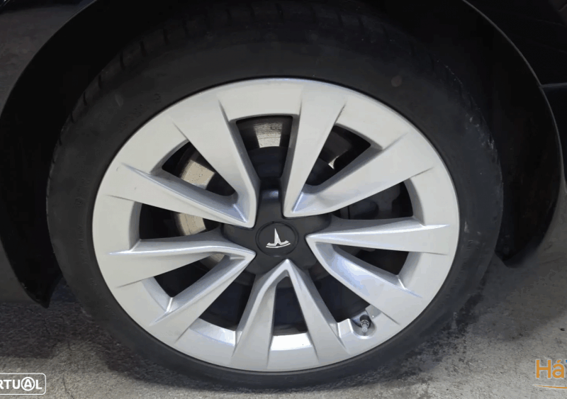 Tesla Model 3 Long Range Tração Integral