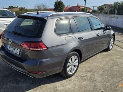 VW Golf Variant 1.6 TDi Confortline