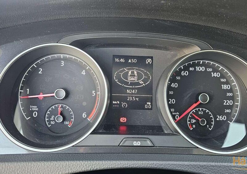 VW Golf Variant 1.6 TDi Confortline