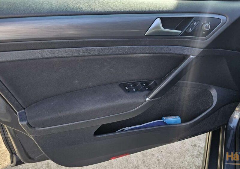 VW Golf Variant 1.6 TDi Confortline