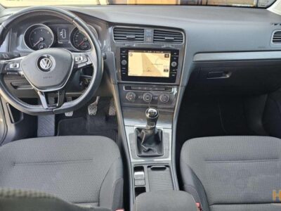 VW Golf Variant 1.6 TDi Confortline