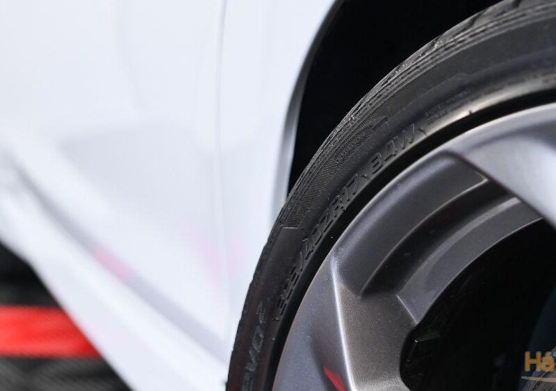 Ford Fiesta 1.6 EcoBoost c/ Pack Pele Desportiva ST