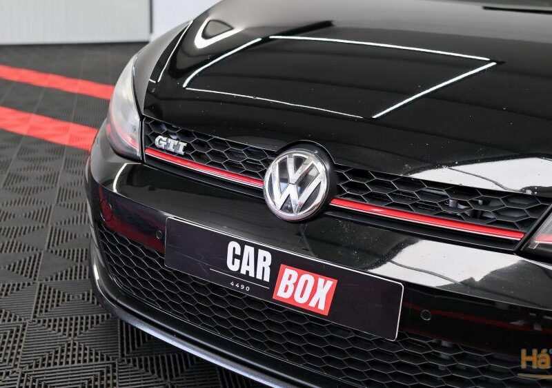 VW Golf 2.0 TSI GTI DSG