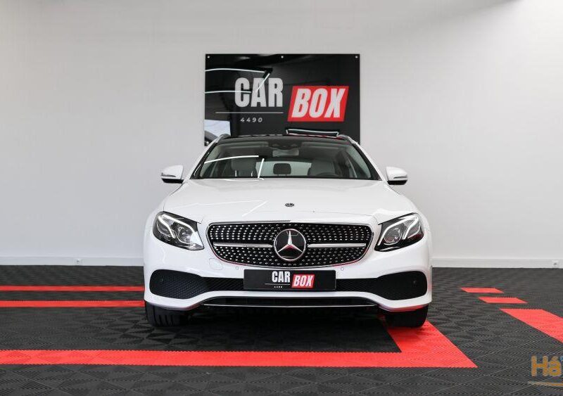 Mercedes-Benz E 300 de 4Matic T 9G-TRONIC Avantgarde