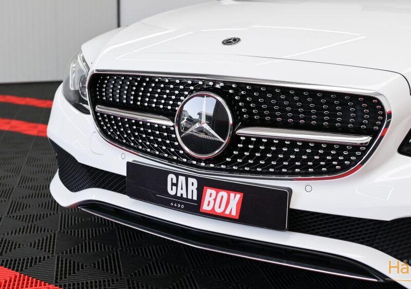 Mercedes-Benz E 300 de 4Matic T 9G-TRONIC Avantgarde