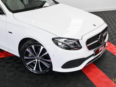 Mercedes-Benz E 300 de 4Matic T 9G-TRONIC Avantgarde