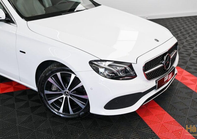 Mercedes-Benz E 300 de 4Matic T 9G-TRONIC Avantgarde
