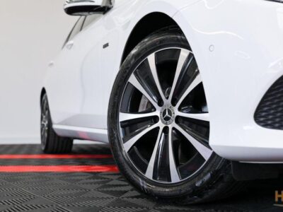 Mercedes-Benz E 300 de 4Matic T 9G-TRONIC Avantgarde