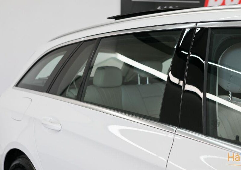 Mercedes-Benz E 300 de 4Matic T 9G-TRONIC Avantgarde