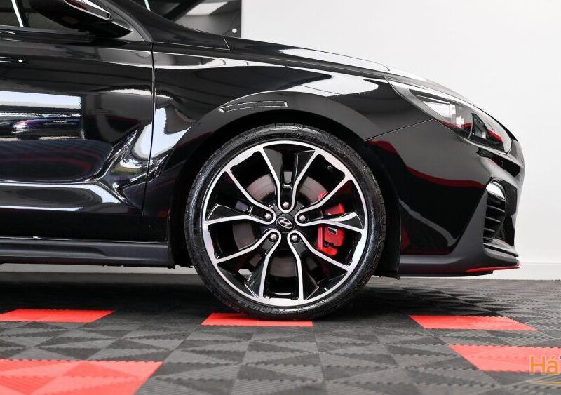 Hyundai i30 N 2.0 T-GDi Performance Pack