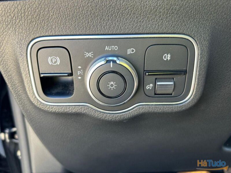 Mercedes-Benz B 250 e AMG Line