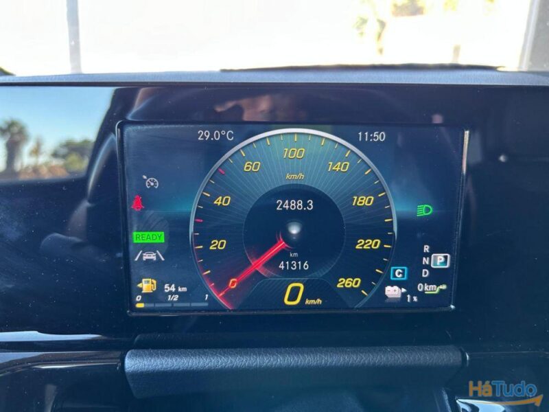 Mercedes-Benz B 250 e AMG Line