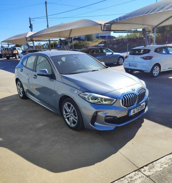 BMW 116 d Pack Desportivo M