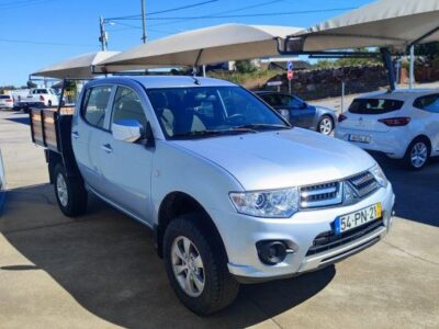 Mitsubishi L200 2.5 DI-D CD Intense 4WD