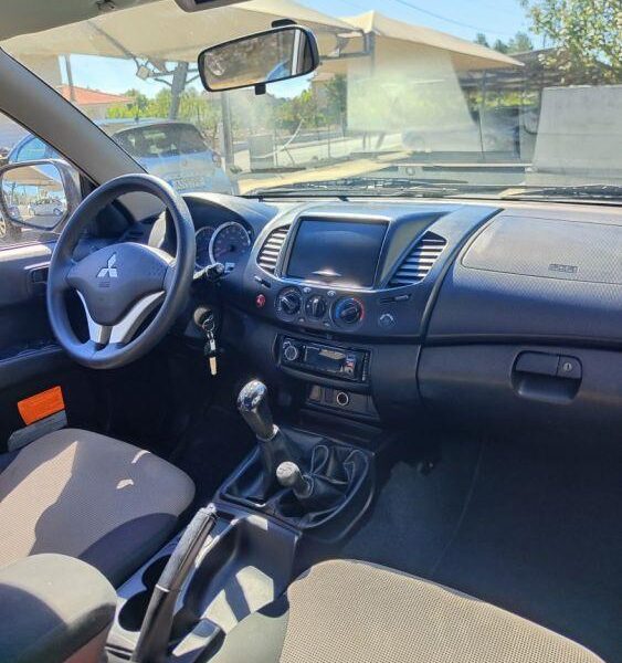 Mitsubishi L200 2.5 DI-D CD Intense 4WD