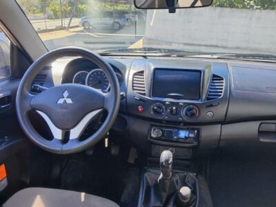 Mitsubishi L200 2.5 DI-D CD Intense 4WD