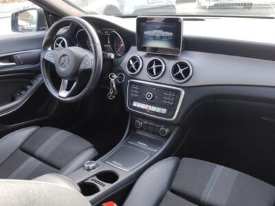 Mercedes-Benz CLA 180 d Shooting Brake Urban Aut.