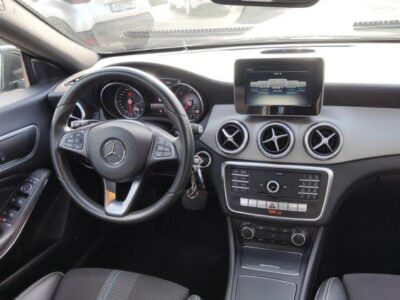 Mercedes-Benz CLA 180 d Shooting Brake Urban Aut.