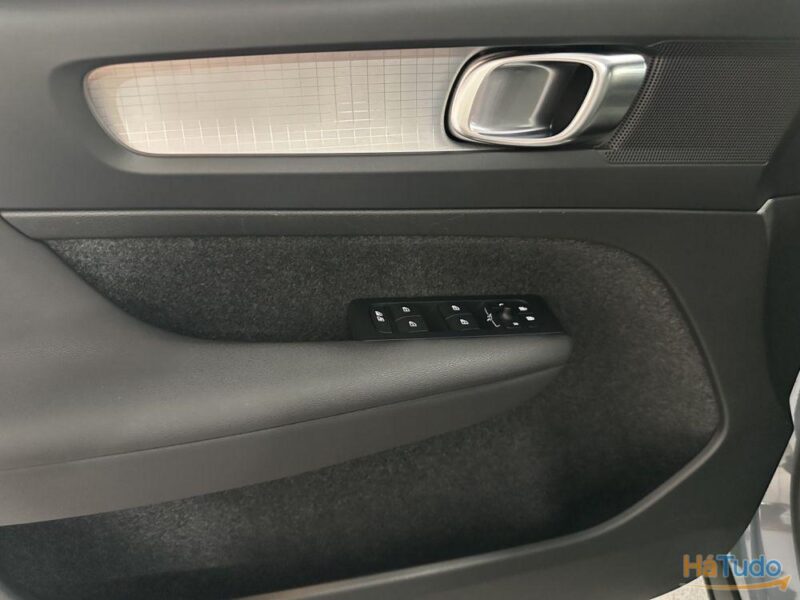 Volvo XC 40 1.5 T4 PHEV Plus Bright