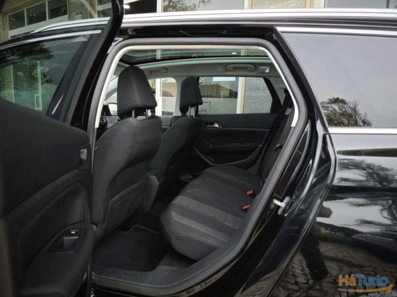 Peugeot 308 SW 1.6 BlueHDi Style J17