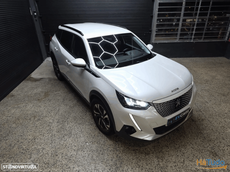 Peugeot e-2008 50 kWh Allure Pack