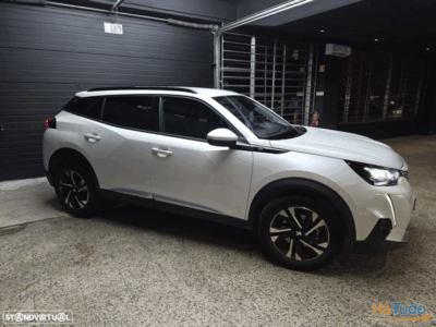 Peugeot e-2008 50 kWh Allure Pack