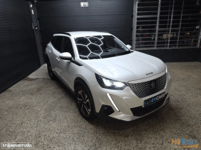 Peugeot e-2008 50 kWh Allure Pack