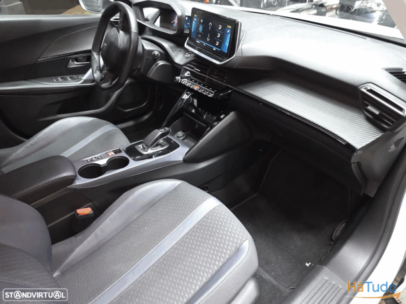 Peugeot e-2008 50 kWh Allure Pack