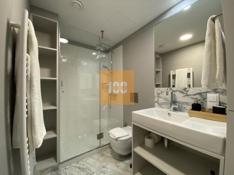 T0 com Licença AL - Rua de Cedofeita